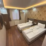 Fortynine Istambul