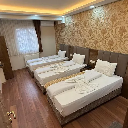 Fortynine Hotel *