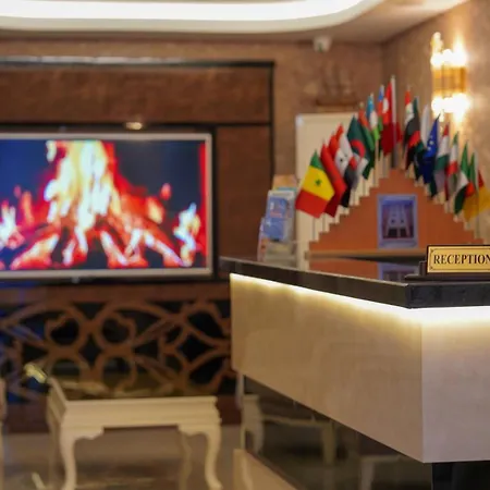 Hotel Fortynine *